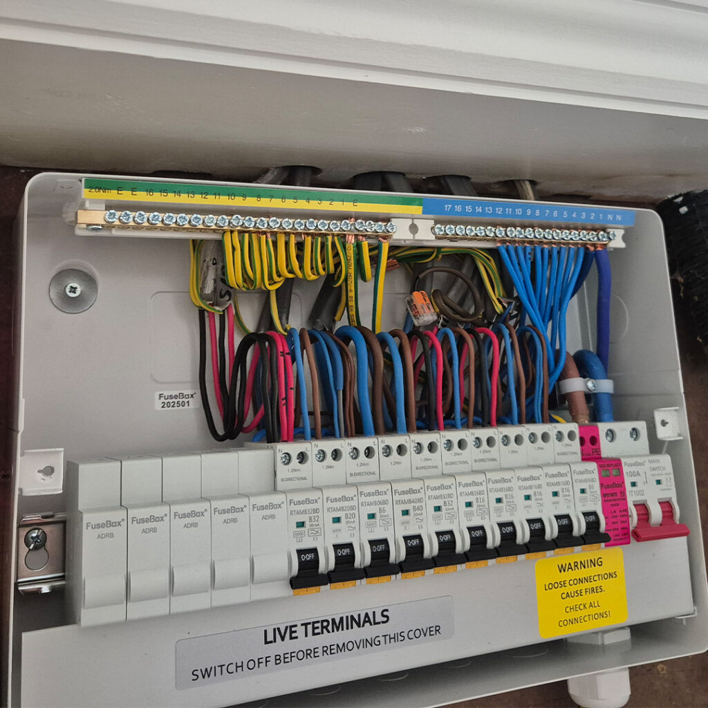 DOMESTIC & COMMERCIAL ELECTRICAL SERVICES.